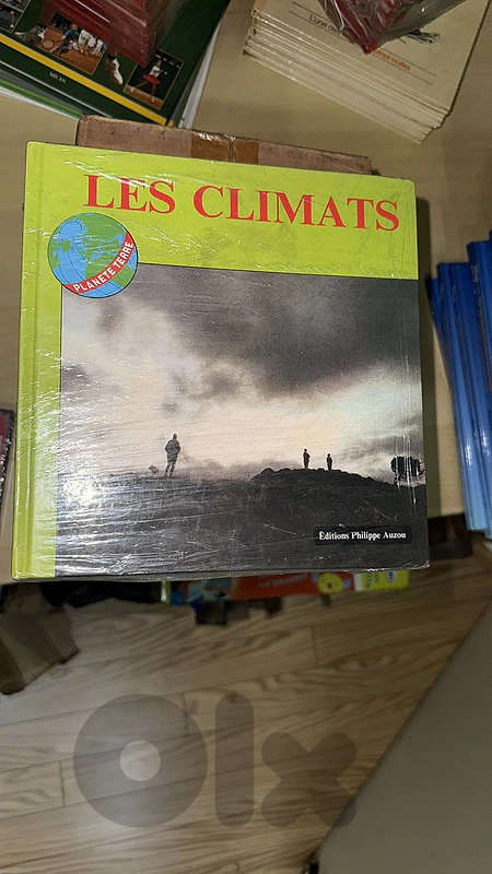 "Les Climats" Educational Science Book – Planète Terre Series (Factory