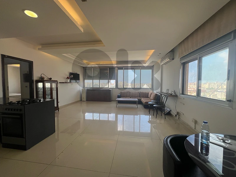 super deluxe for sale apartement  in hazmieh with roof top