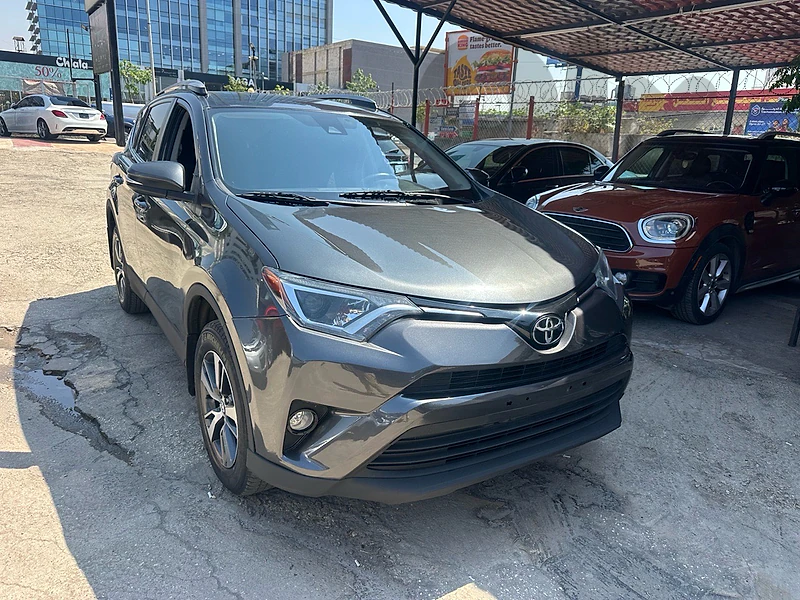Toyota Rav 4 2018 AWD very clean Toyota Rav 4 2018 AWD very clean