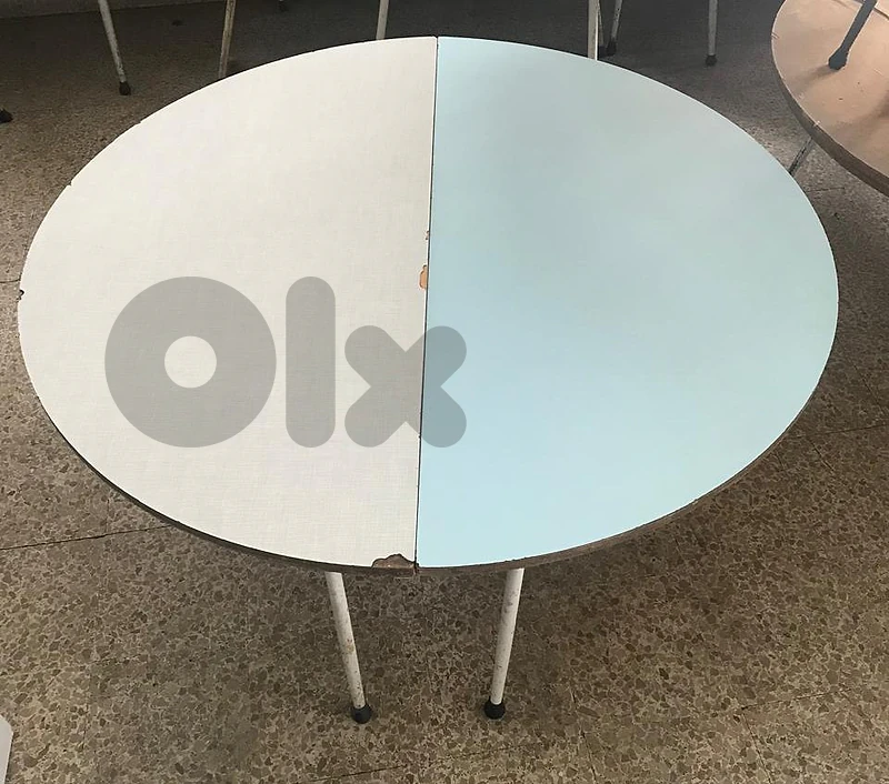 Round Table (2 pieces)