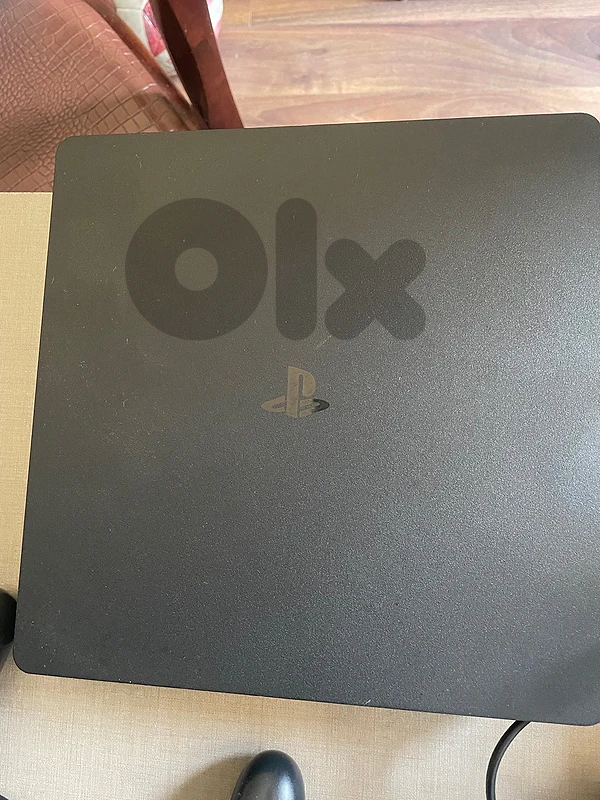 used ps4 slim 1Tb with fc26 for 160$ negotiable