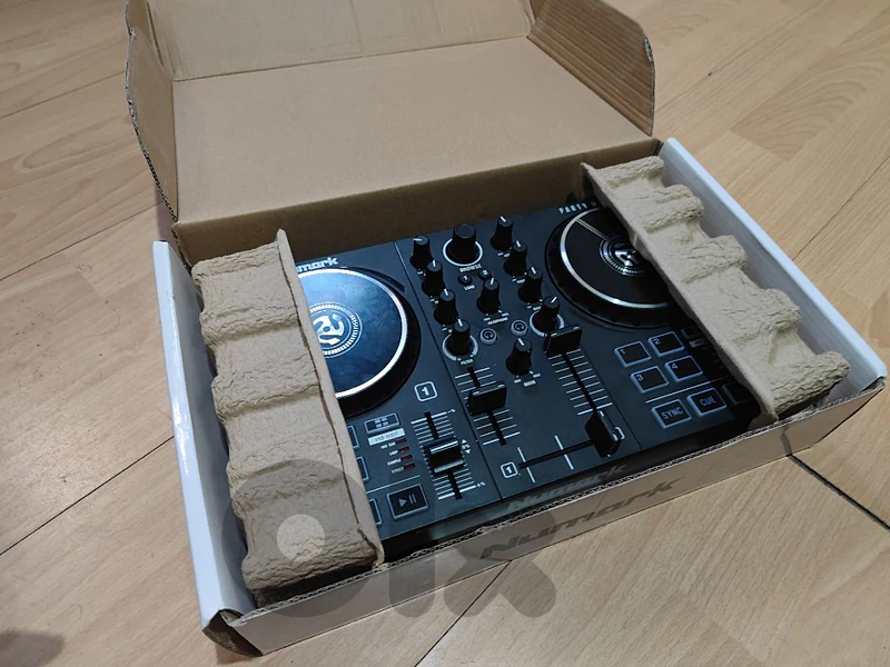 Numark | PARTY MIX (used like new)
