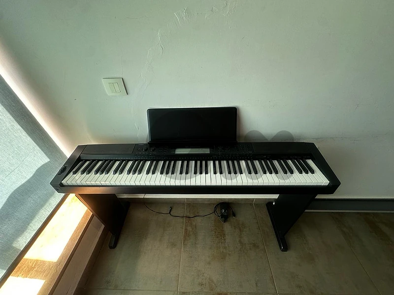 Casio 88-Key Piano – Like New!
