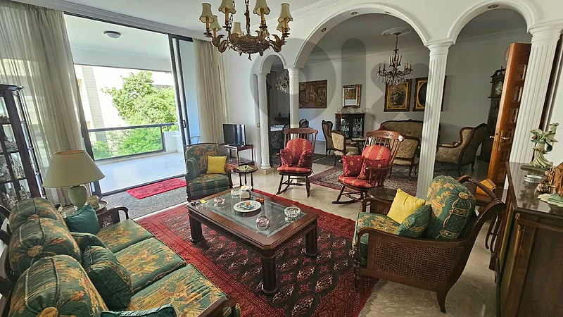 Furnished Apartment for Sale – Hazmiehشقة مفروشة للبيع – حازمية