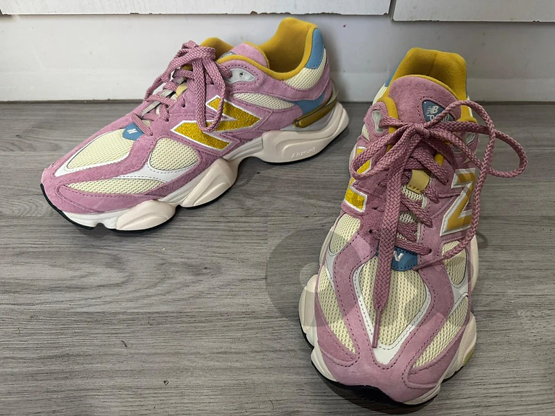 New Balance 9060