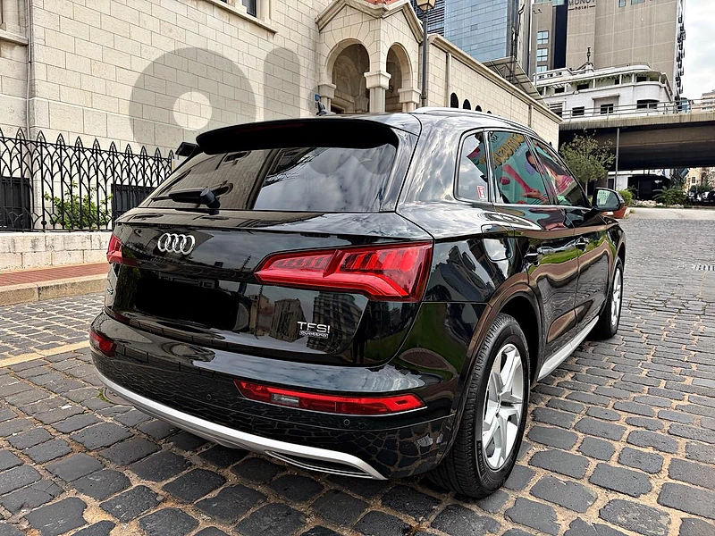 Audi Q5 2018 very low mileage