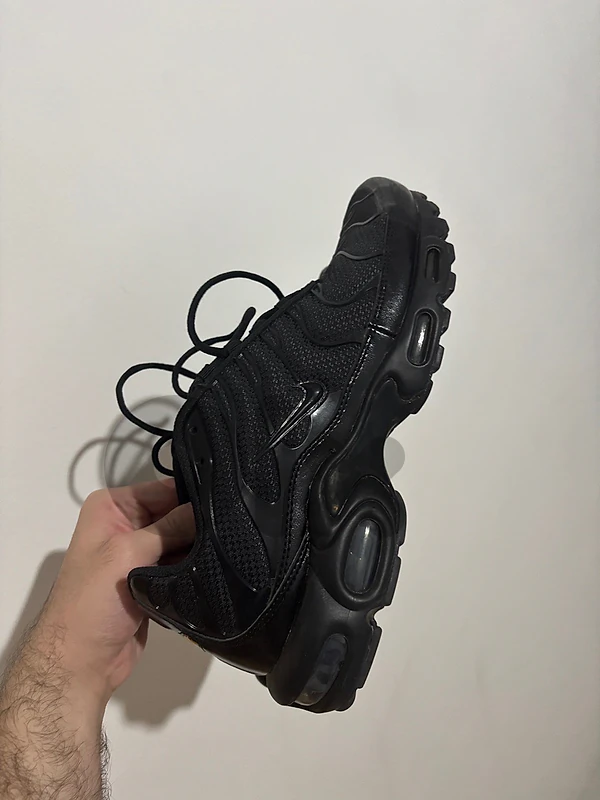 Nike Air Max Plus Triple Black (TN)