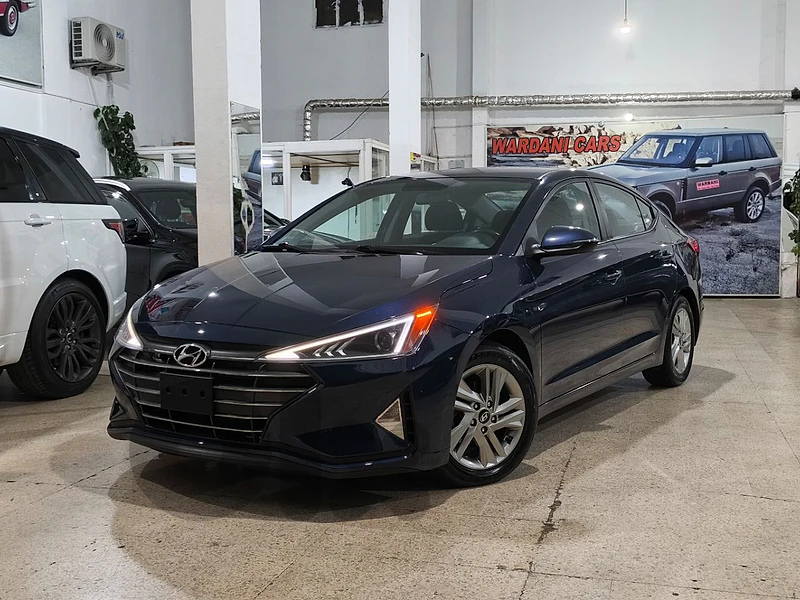 2019 HYUNDAI ELANTRA SEL (86,000 MILES) 2019 HYUNDAI ELANTRA SEL (86,000 MILES)