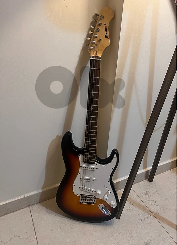 BlackStar Stratocaster SSS Electric Guitar