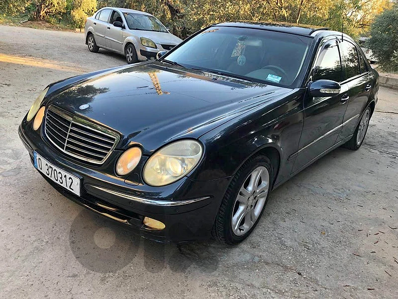 Mercedes E320 2003