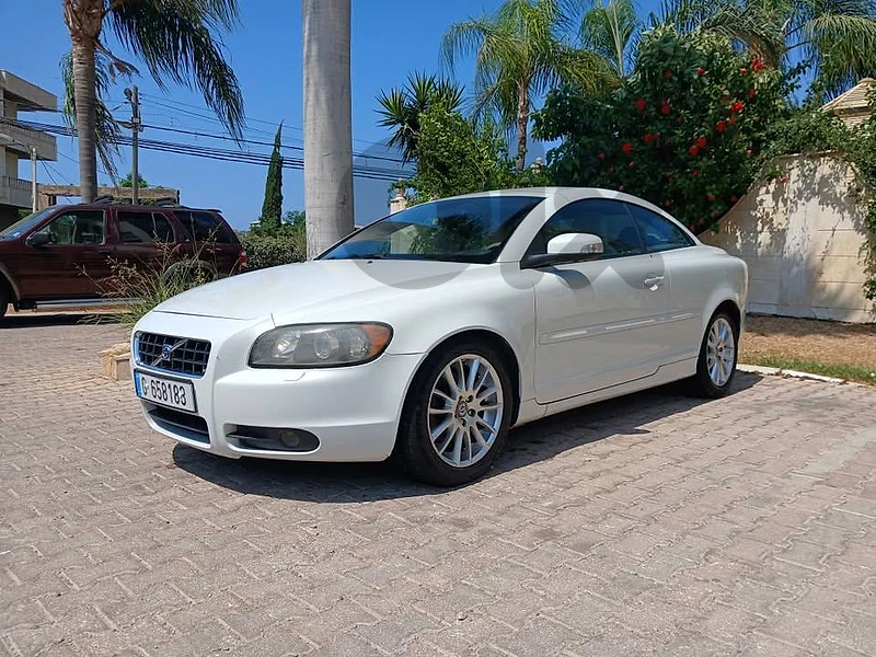Volvo c70 2008