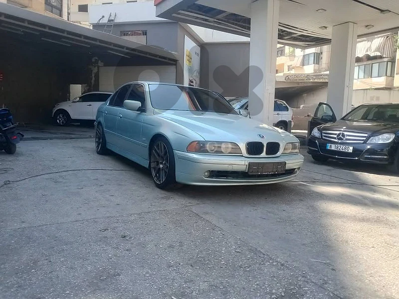 BMW E39 2002