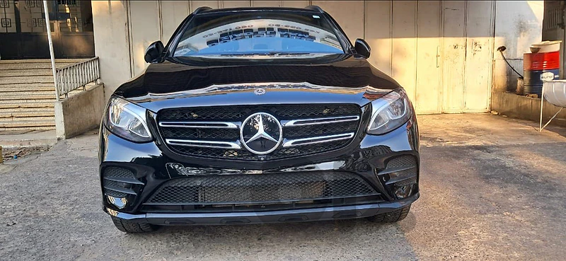 Mercedes-Benz GLC300 4 matic 2018amg package night edition Mercedes-Benz GLC300 4 matic 2018amg package night edition