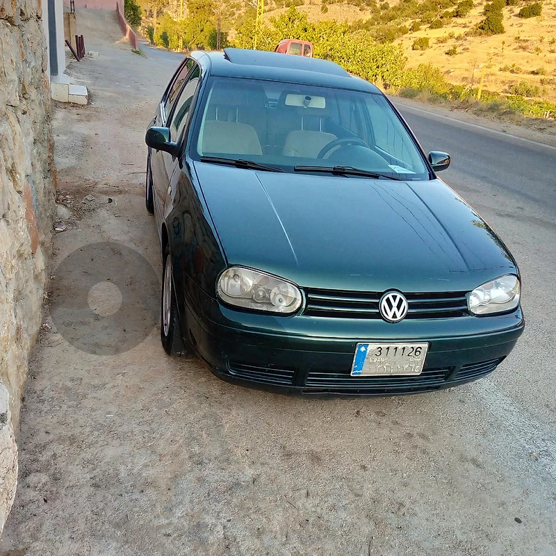 Volkswagen Golf 2000