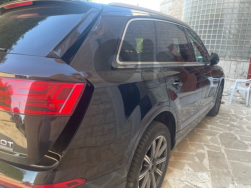 Audi Q7 2017 premium plus Audi Q7 2017 premium plus