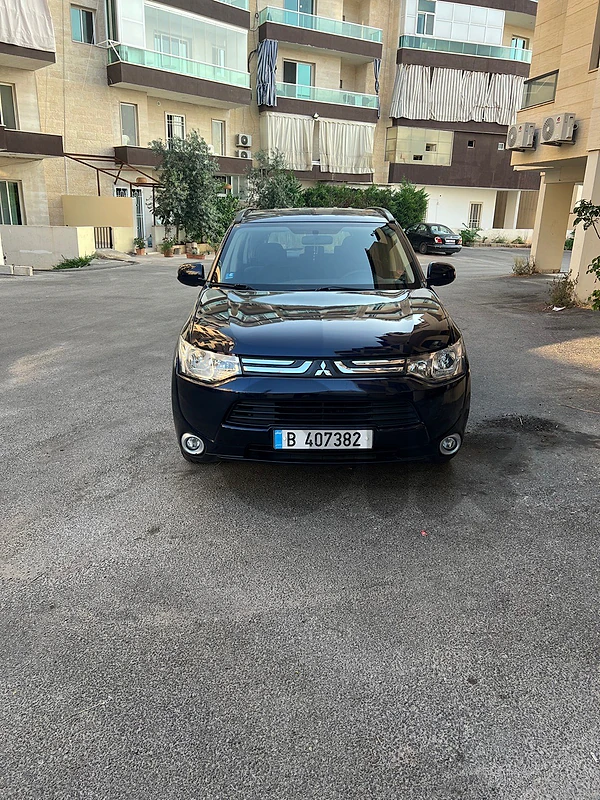 Mitsubishi Outlander 2014