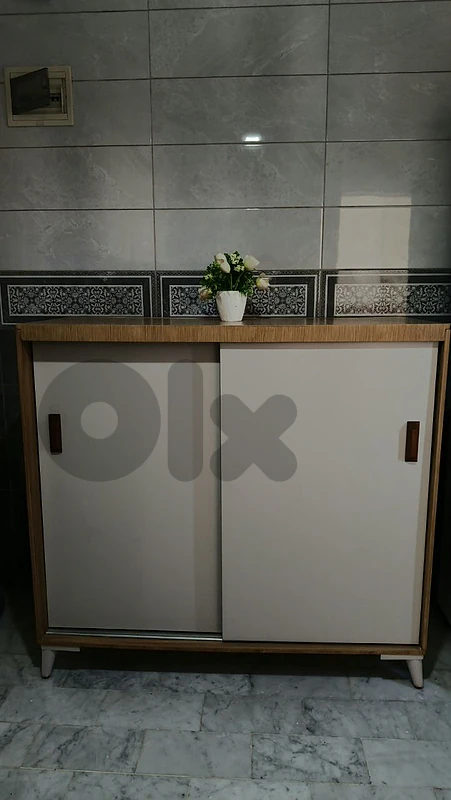 shoes cabinet
