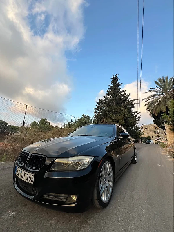 BMW E90 328 i 2009 BMW E90 328 i 2009