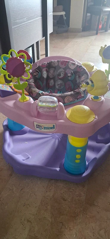 jumper excersaucer evenflo