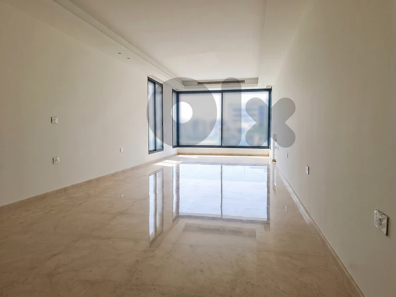 Apartment for Sale–Prime Locationشقة للبيع – موقع متميز وإطلالات بانور