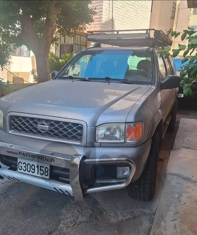 Nissan Pathfinder 2001