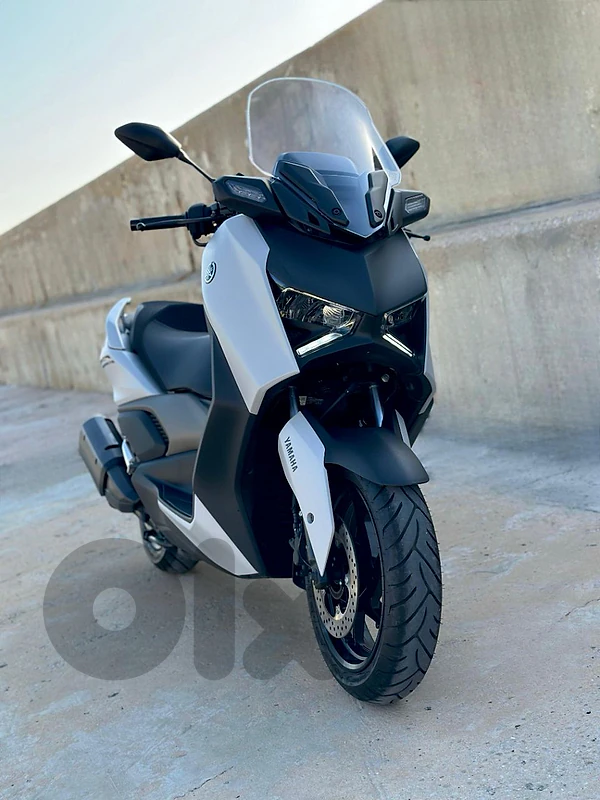 Company Source Yamaha Itani 
10,000 Km