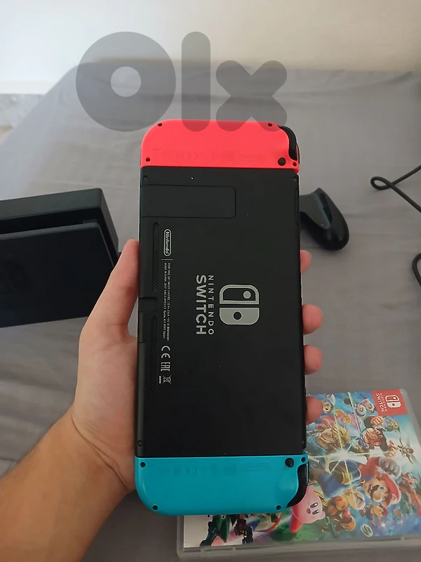 nintendo switch v1 with 1 game /  sell or trade for moded ps4