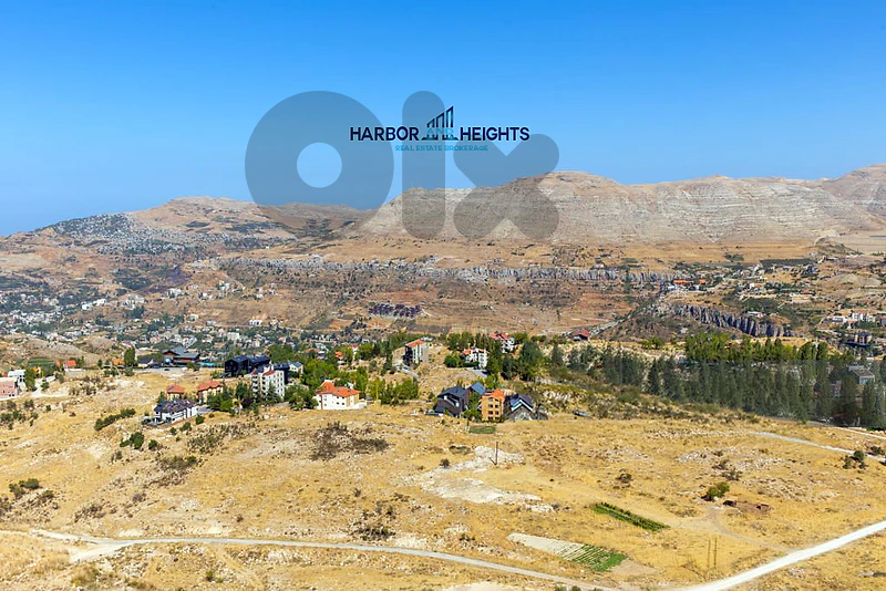 Land for Sale in Faraya - أرض للبيع في فاريا