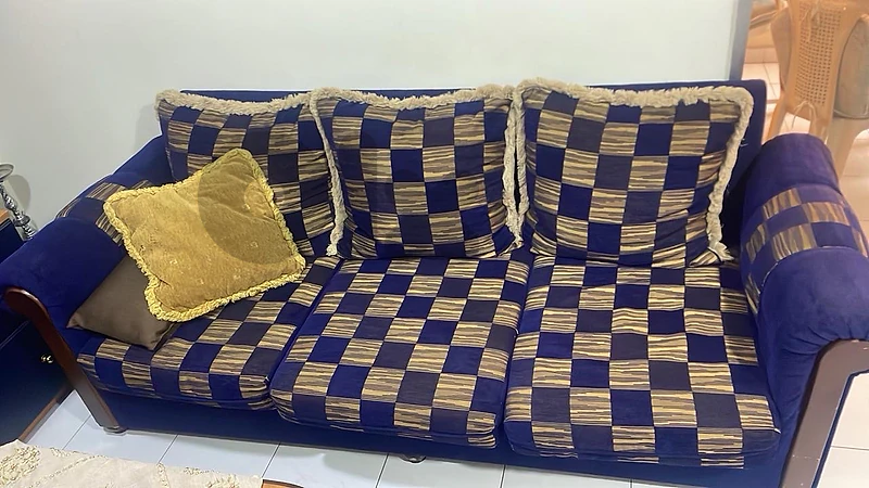 Sofa Blue and gold - living room