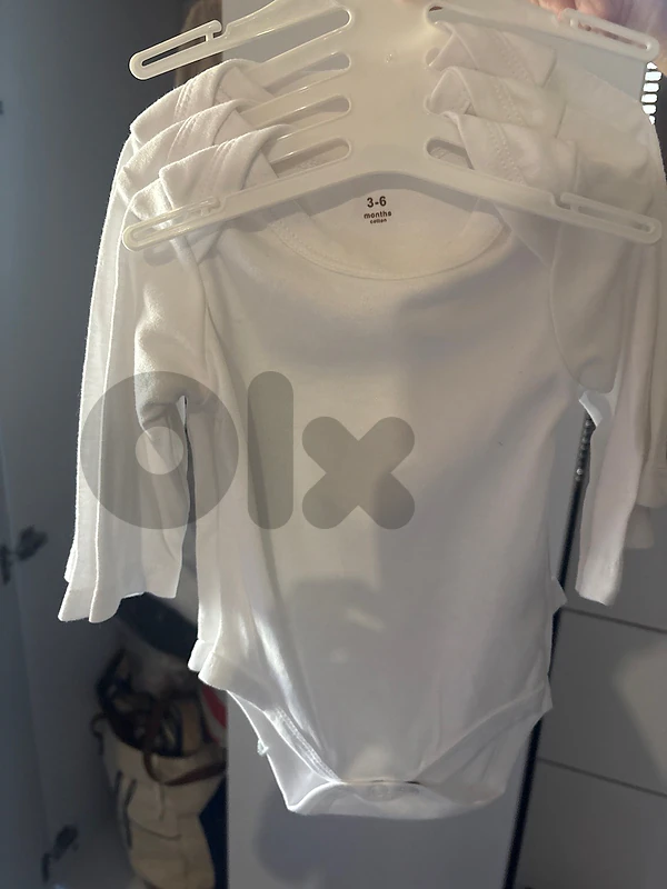 3 baby overall for 5$