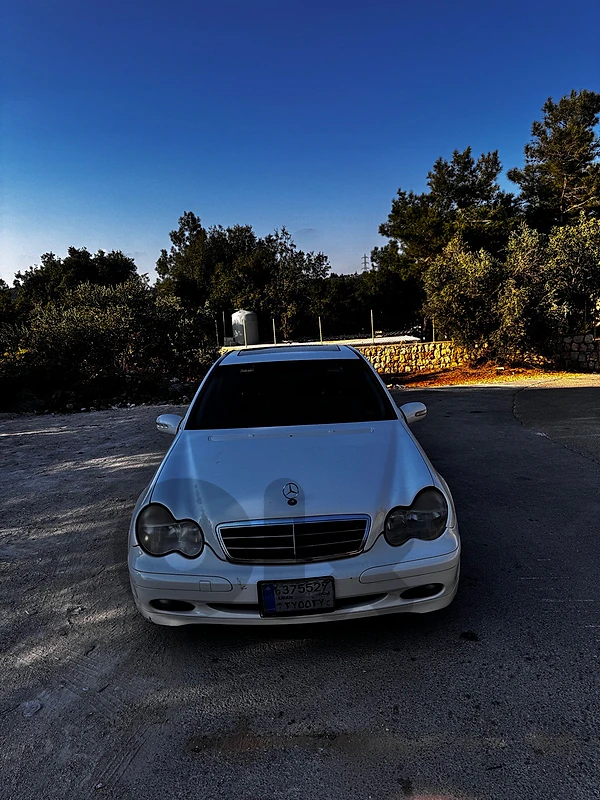 Mercedes-Benz C-Class 2002 2002