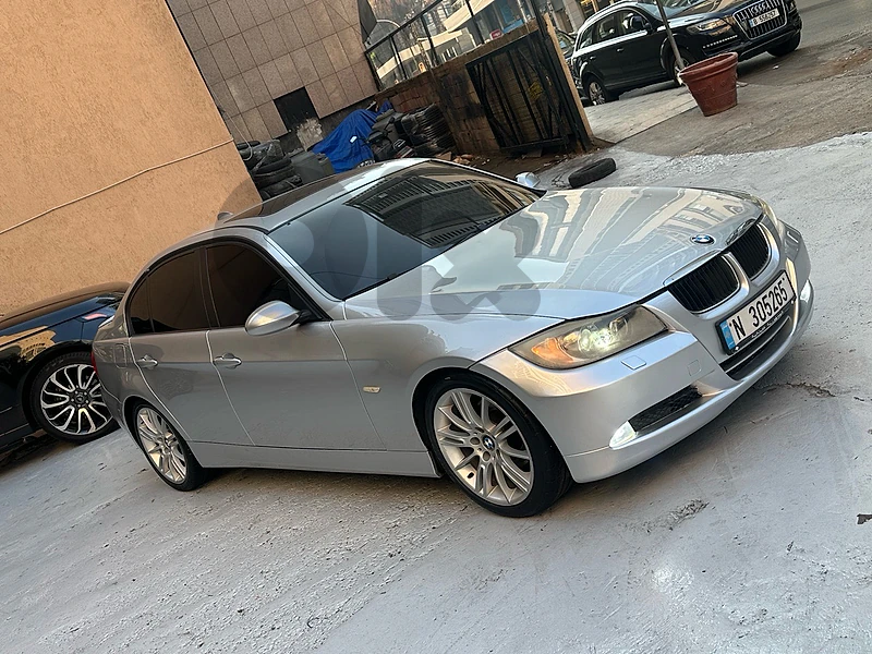 BMW 3-Series 2008 81714352