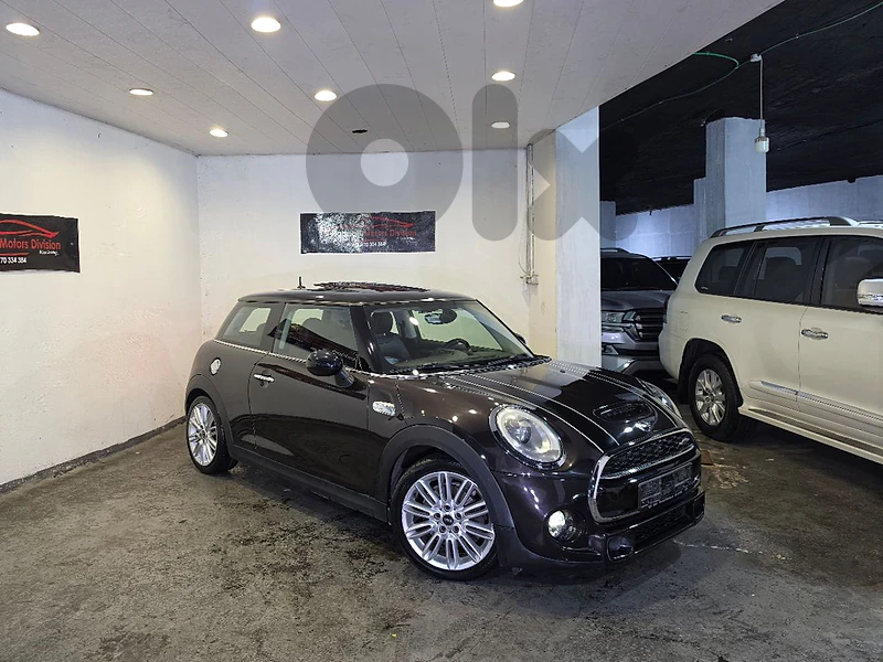 2015 MINI Cooper S Look JCW Original Company Source 1 Owner Like New!