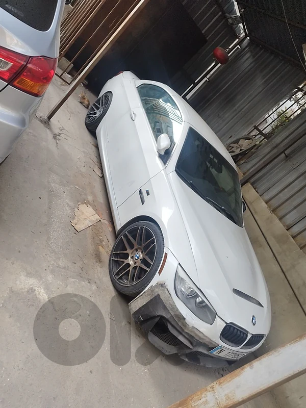 BMW 3-Series 2012 328
