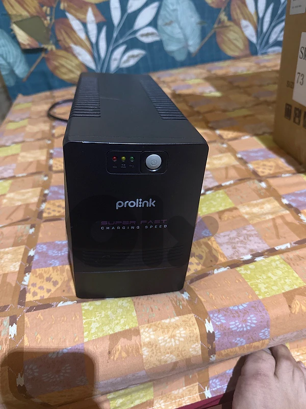 Prolink 2000VA / 1200W UPS (PRO2000SFCU) – Great Condition