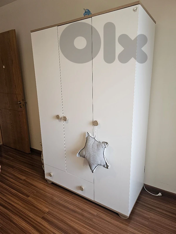 baby bedroom
