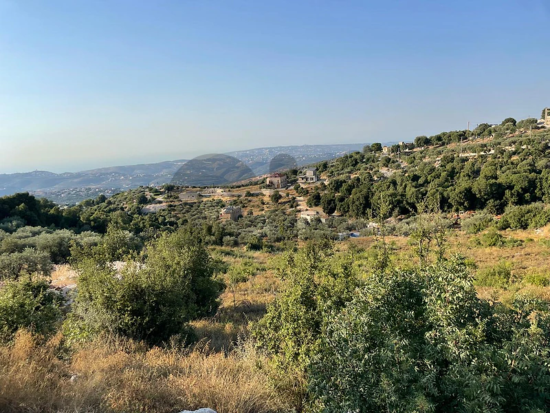 Land for Sale in Helta, Batroun  أرض للبيع في حلتا، البترون