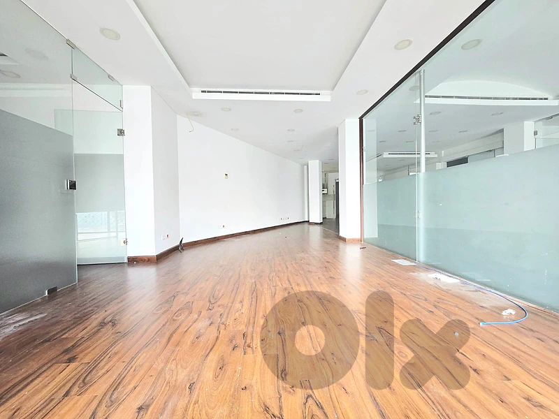RAO26-5382 Office for Rent in Downtown | 230 sqm