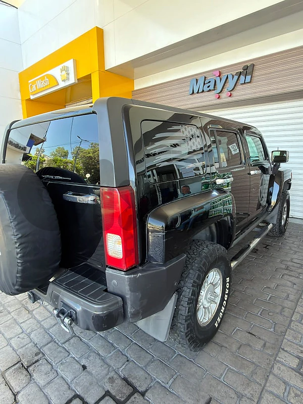 Hummer H3 2009