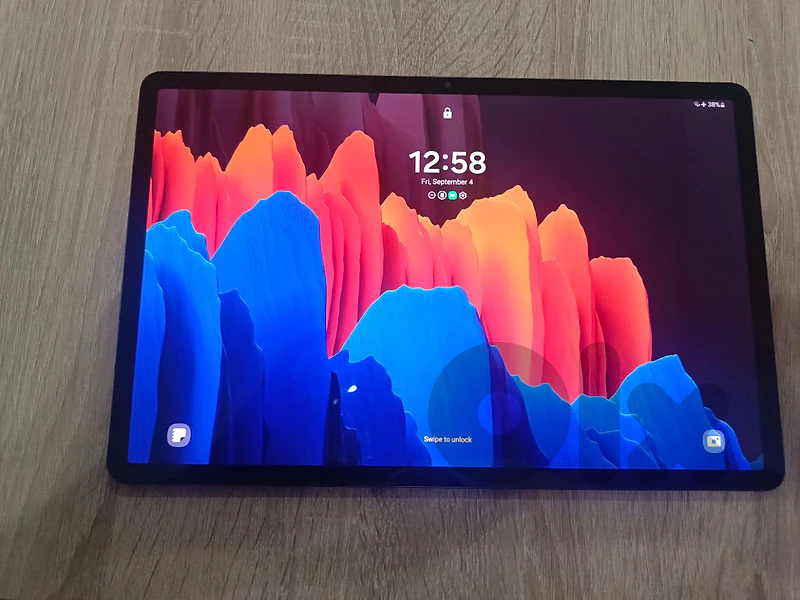 Samsung tablet S 7 plus