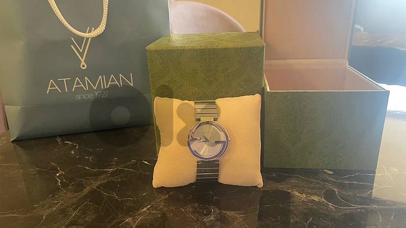 Authentic Gucci Watch – Luxury & Elegant