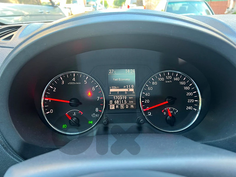 Nissan X-Trail 2012 full limited شركي لبنانية
