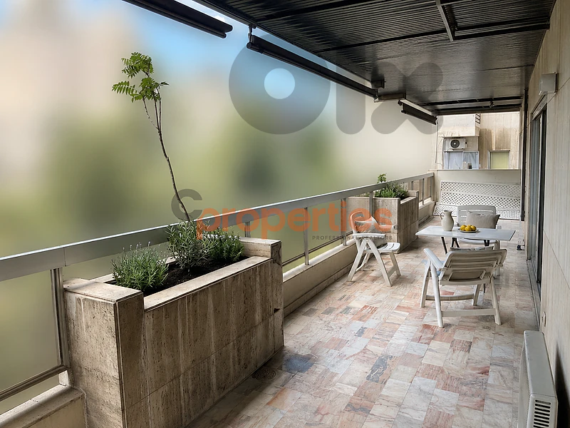 Apartment For Sale in Achrafieh شقة للبيع في الأشرفية CPBPK94