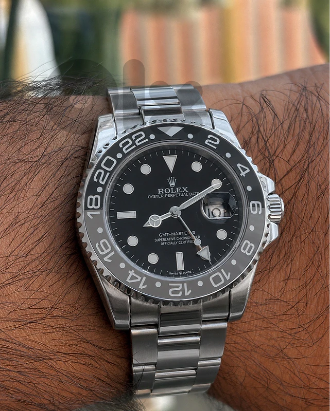 Rolex GMT-Master II – Grey & Black Bezel | Stainless Steel 40mm