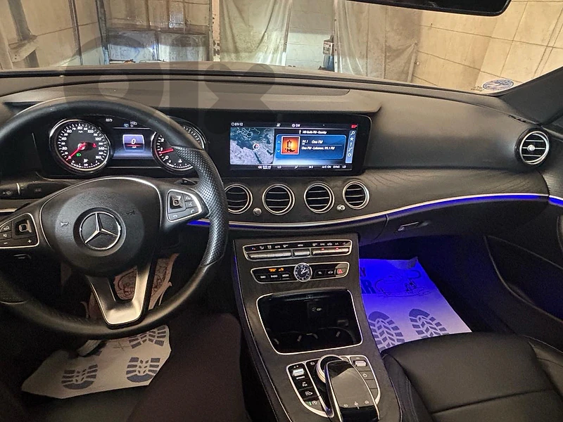 Mercedes-Benz E-Class 2017 e300