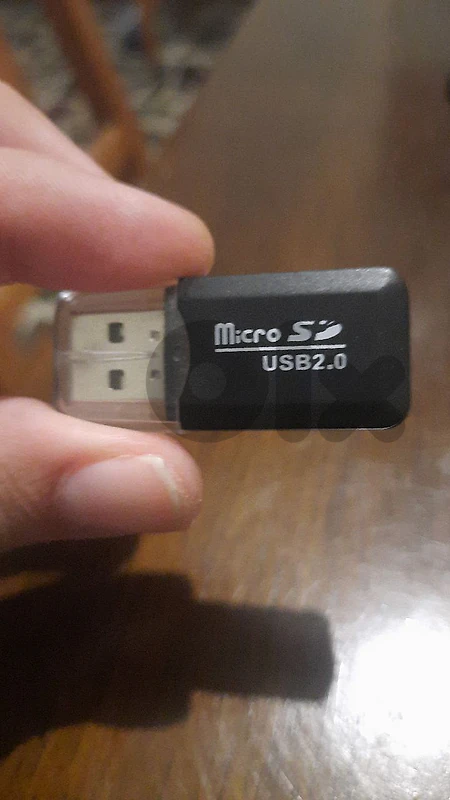 Sd card reader