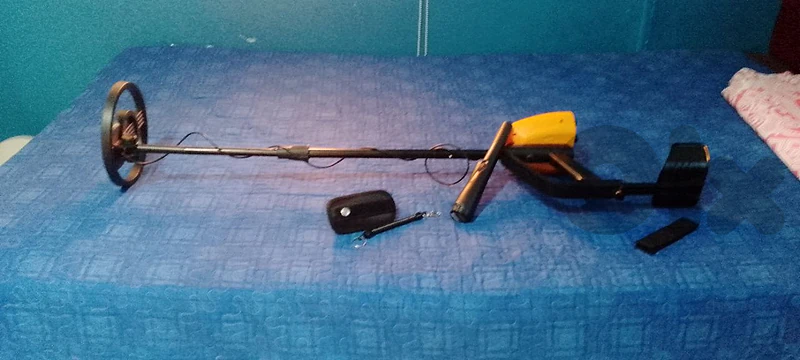 metal detector, جهاز كشف الذهب و المعادن