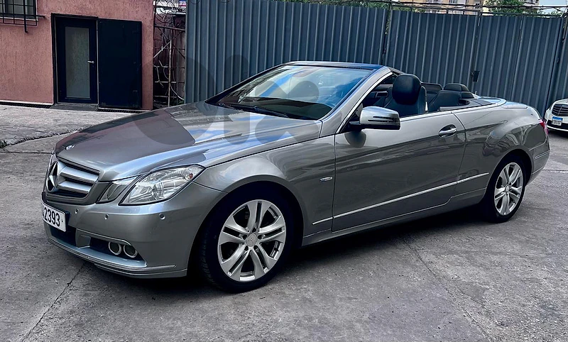 Mercedes E 200  2011
