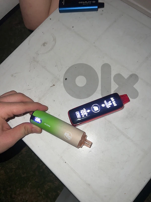 2 vapes