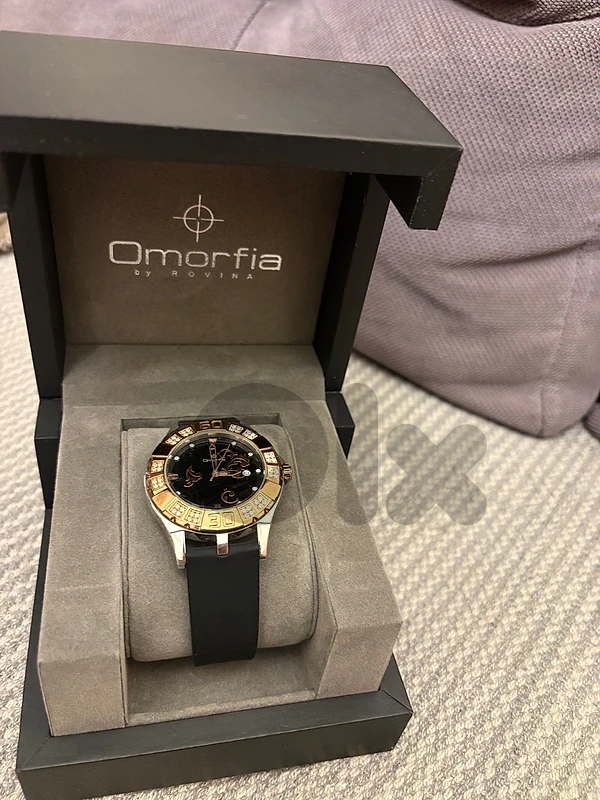 omorfia luxurious watch
